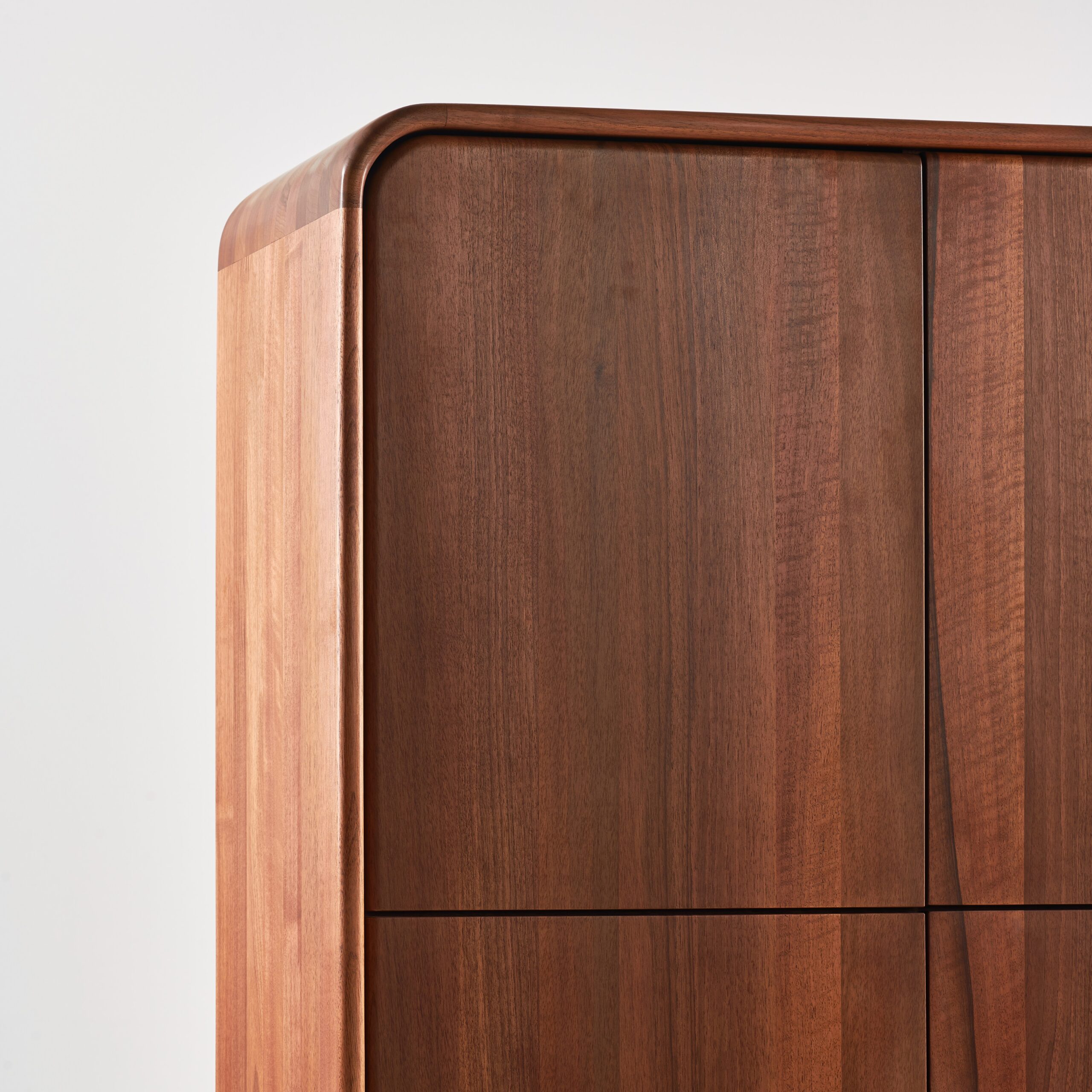 Eny cabinet - 3 doors - Image 4