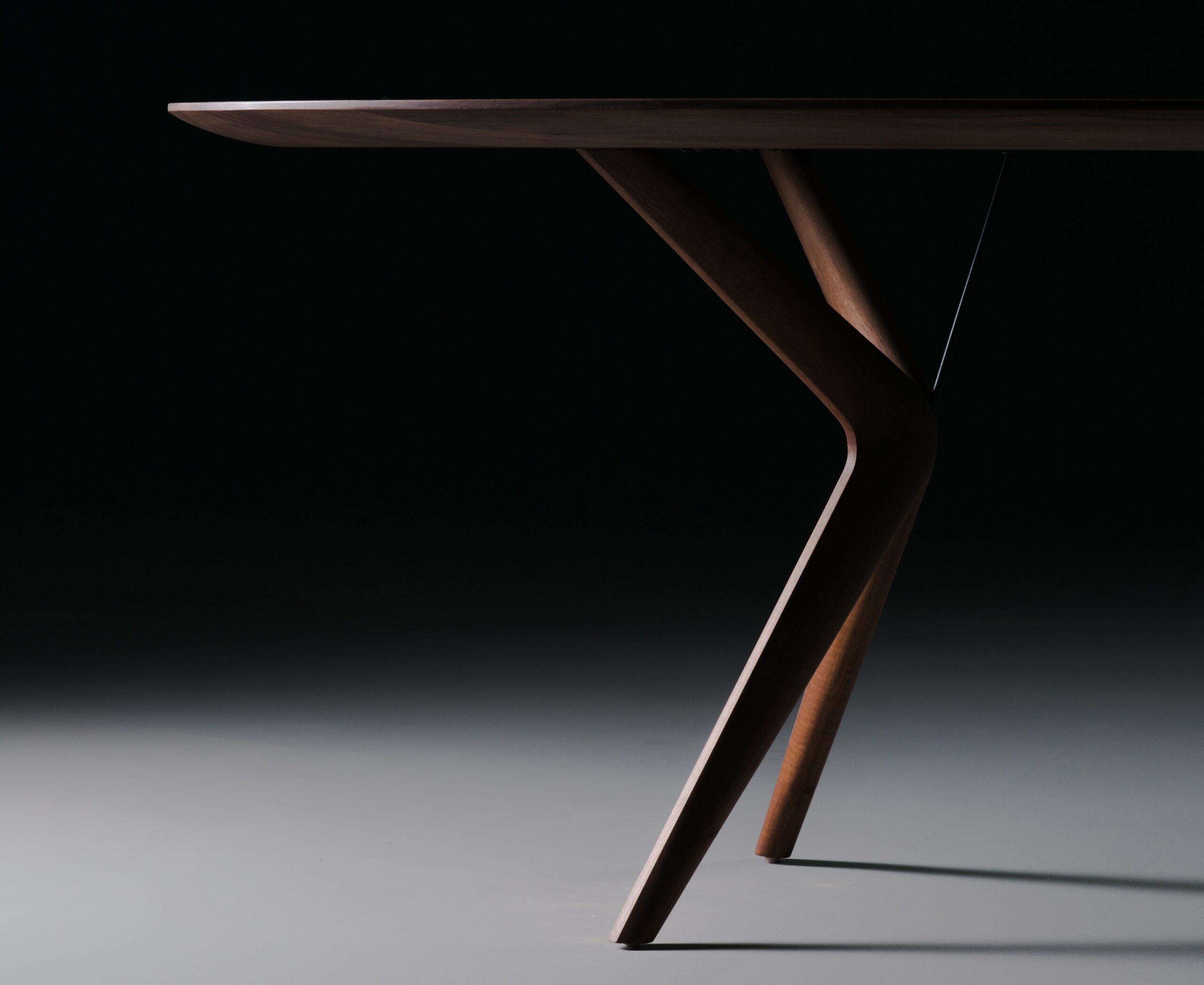 Lakri oval table - Image 8