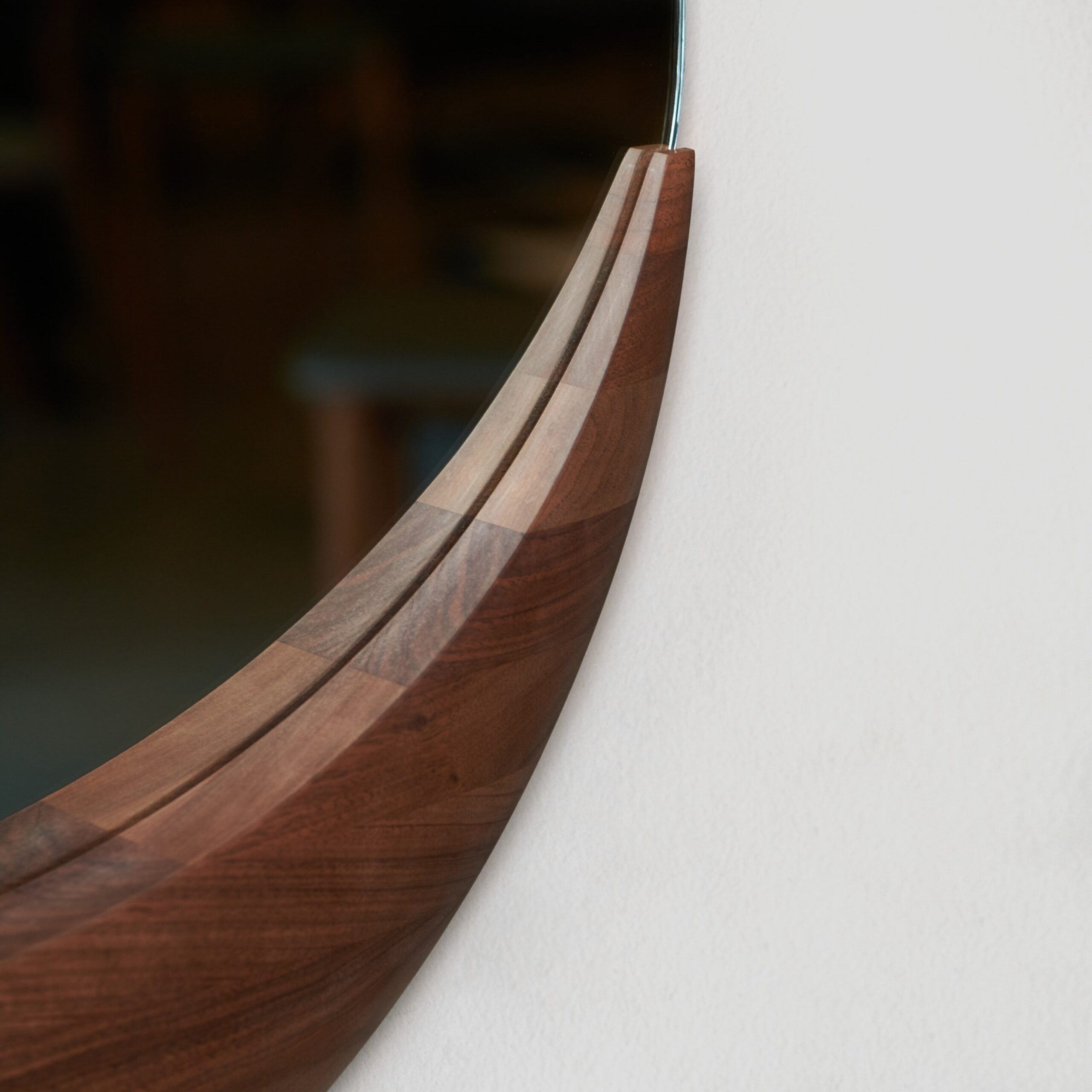 Lana Mirror - Image 9