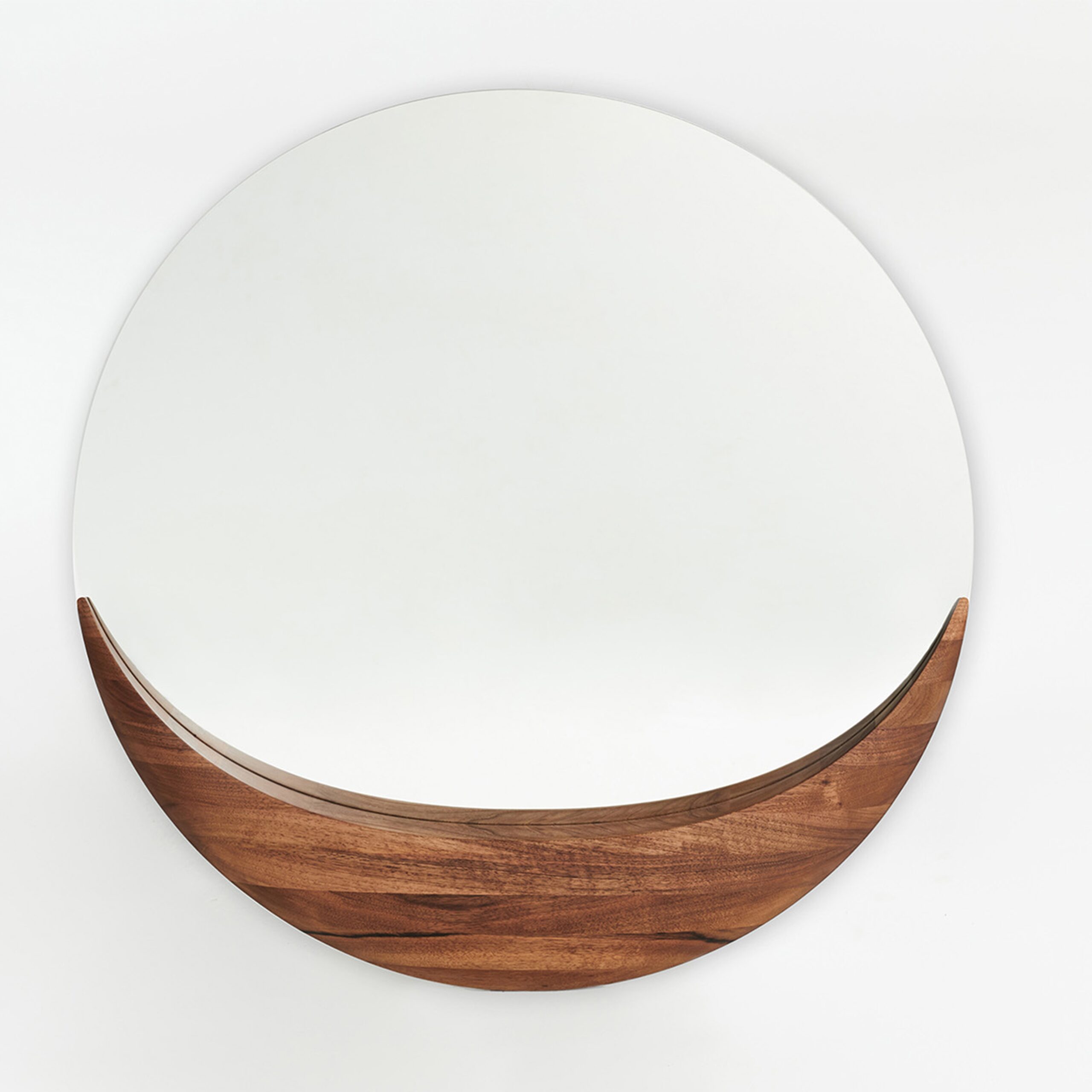 Luna Mirror