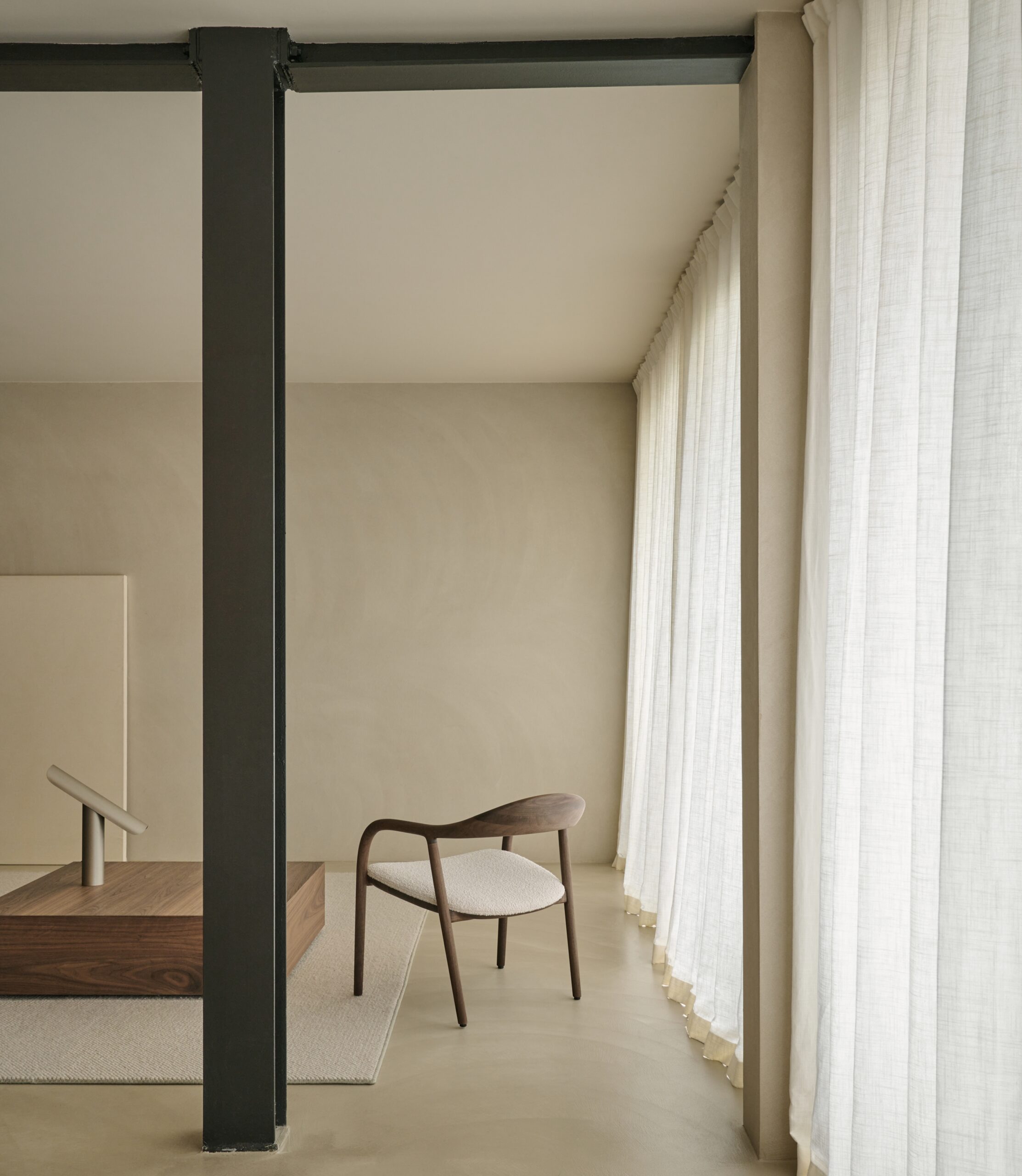 Neva Easy chair - Image 16