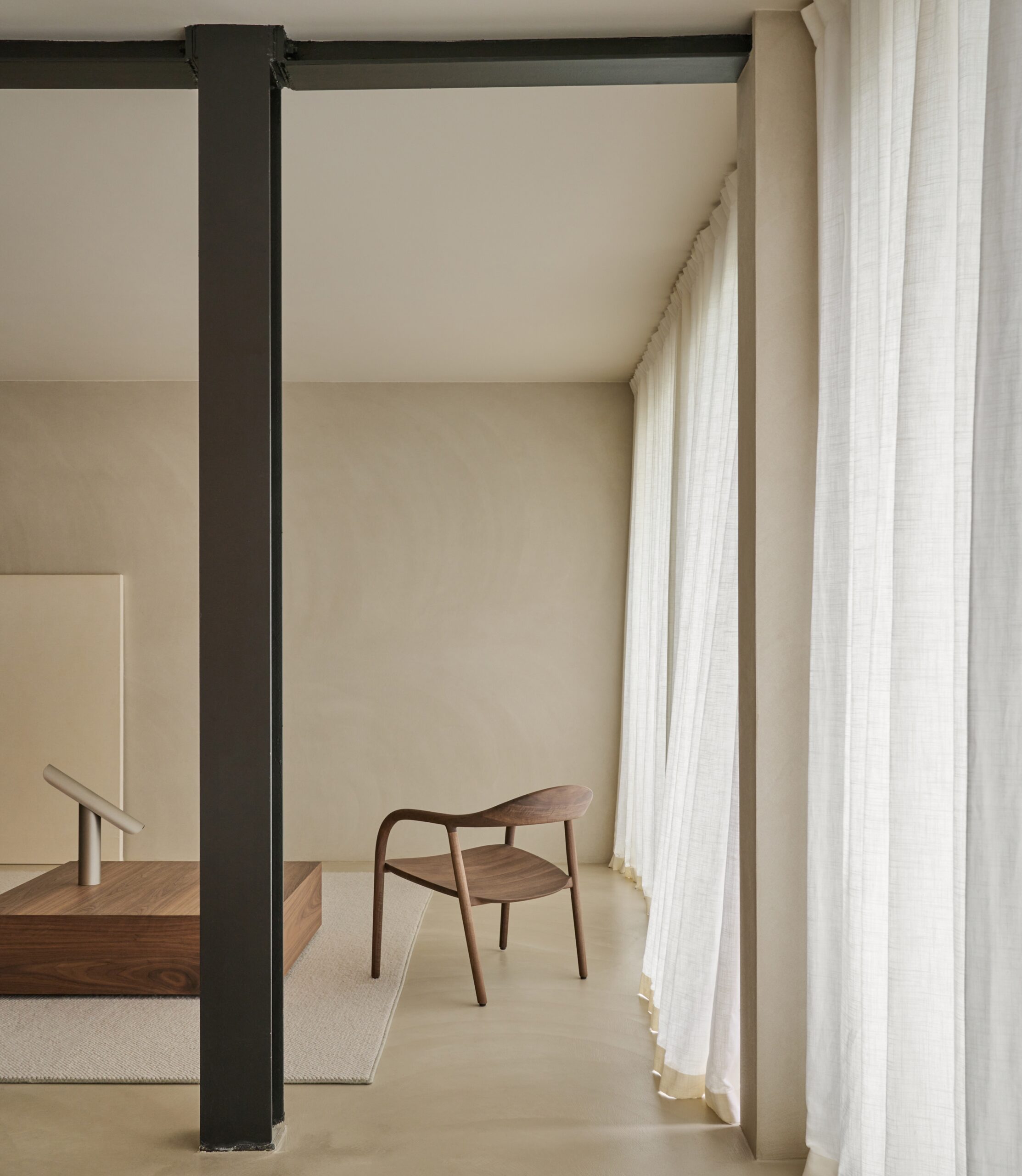 Neva Easy chair - Image 15