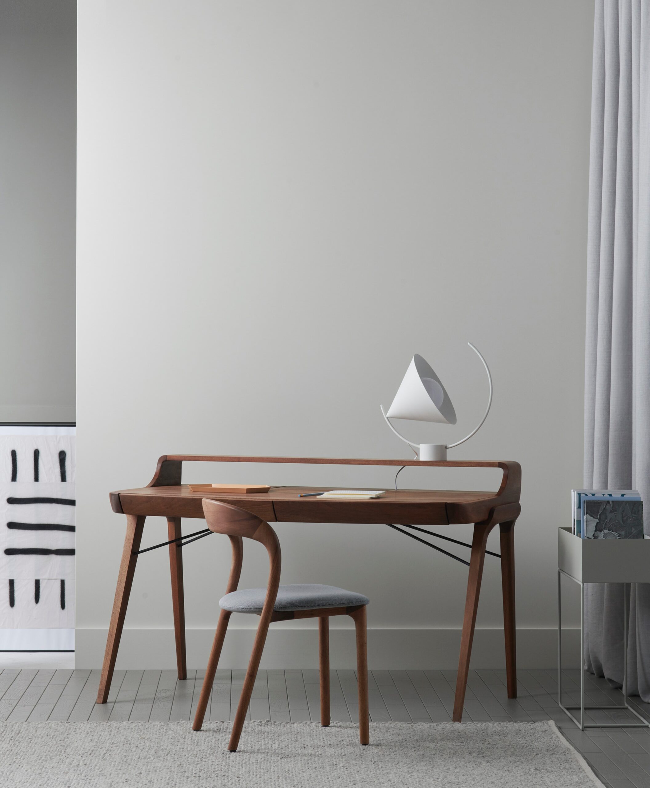 Picard working desk - Image 2