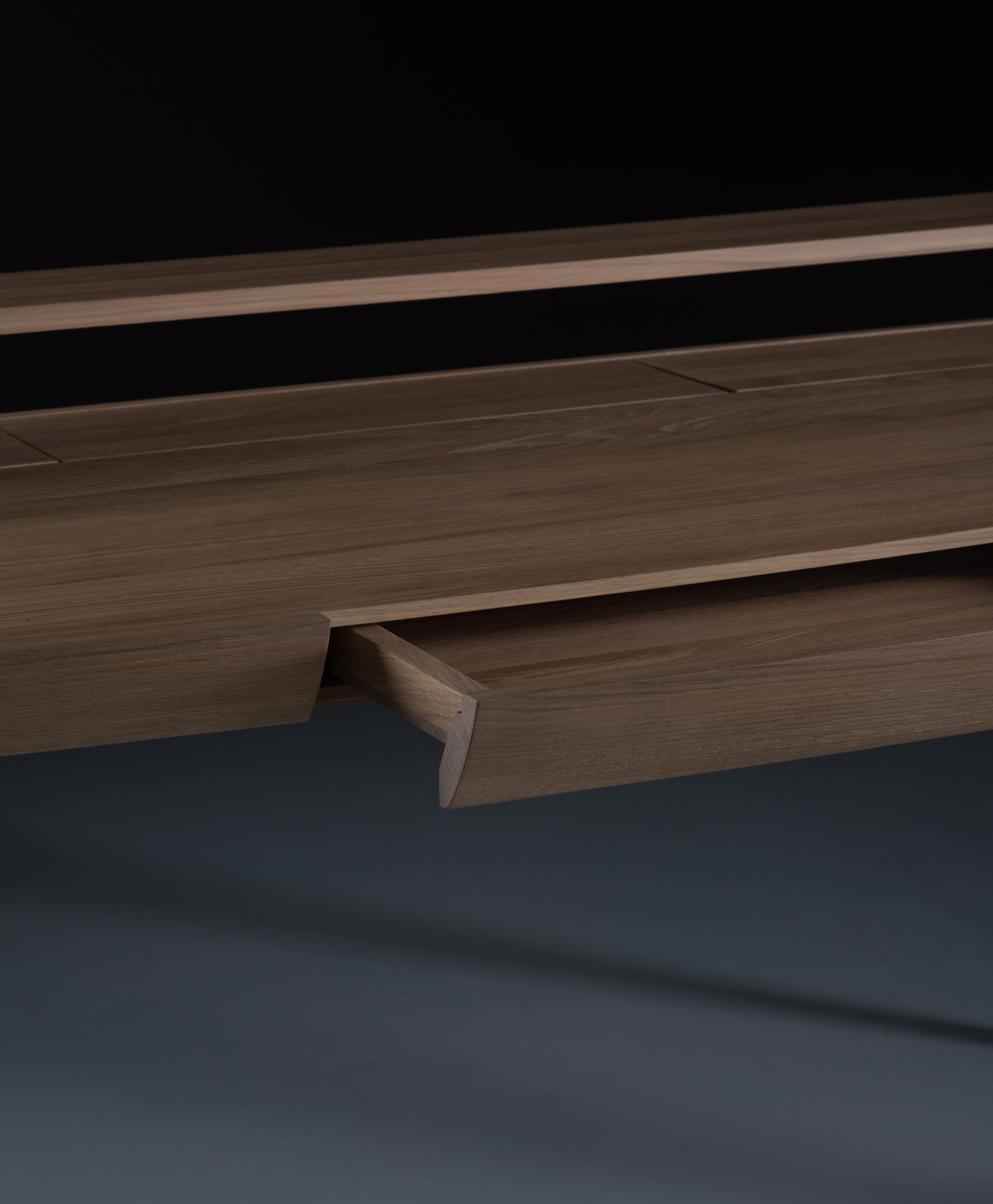 Picard working desk - Image 24