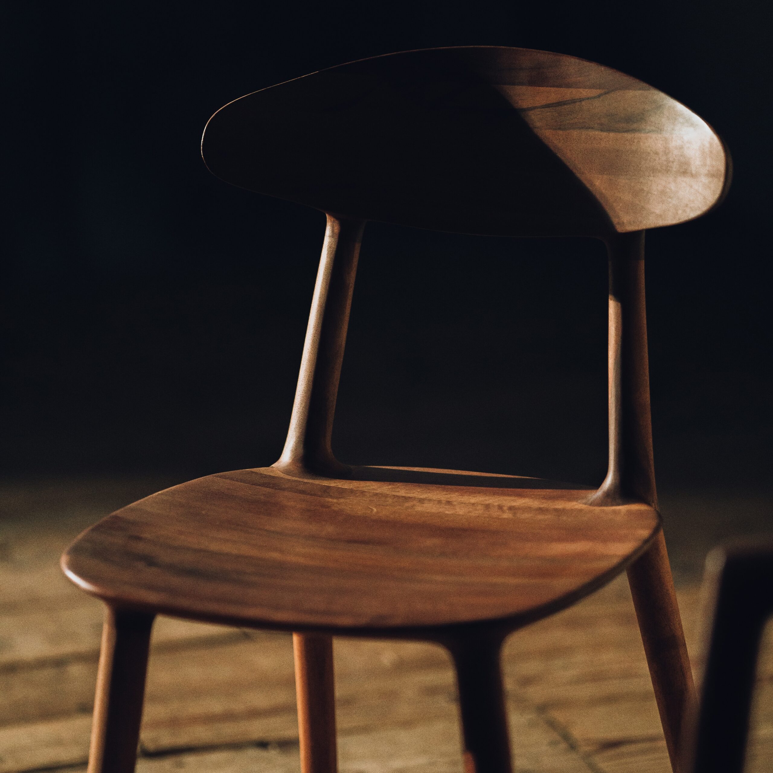 Wu chair - Image 24